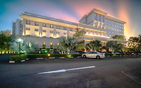 I Hotel Batam